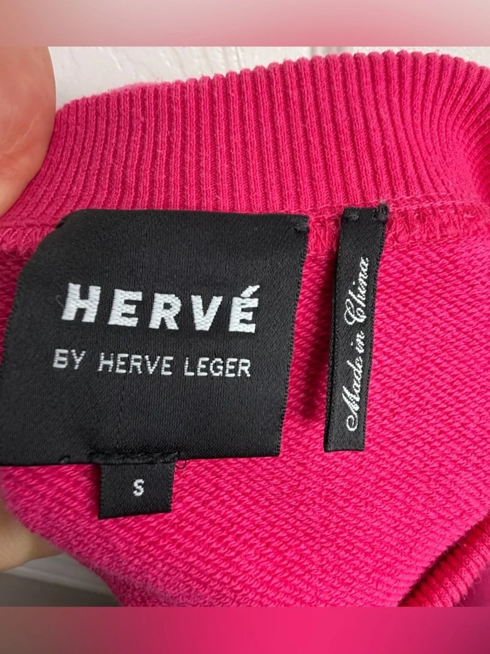 Herve Leger Women’s Small Pink Cropped Logo Sweatshirt S Long Sleeve Pullover